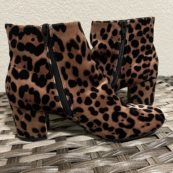 A New Day Cheetah Suede Booties - Picture 4 of 7